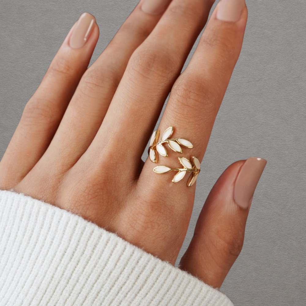 Serene - Goldblatt Ring