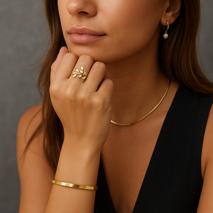 Serene - Goldblatt Ring